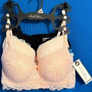 BRAND NEW ~ NWT ~ GORGEOUS & SEXY MARILYN MONROE 3 PACK MEGA PUSH UP 36C / 36 C